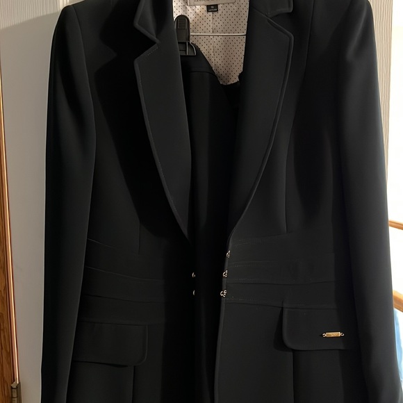 Tahari pants suit size 10 NWT - Picture 1 of 7